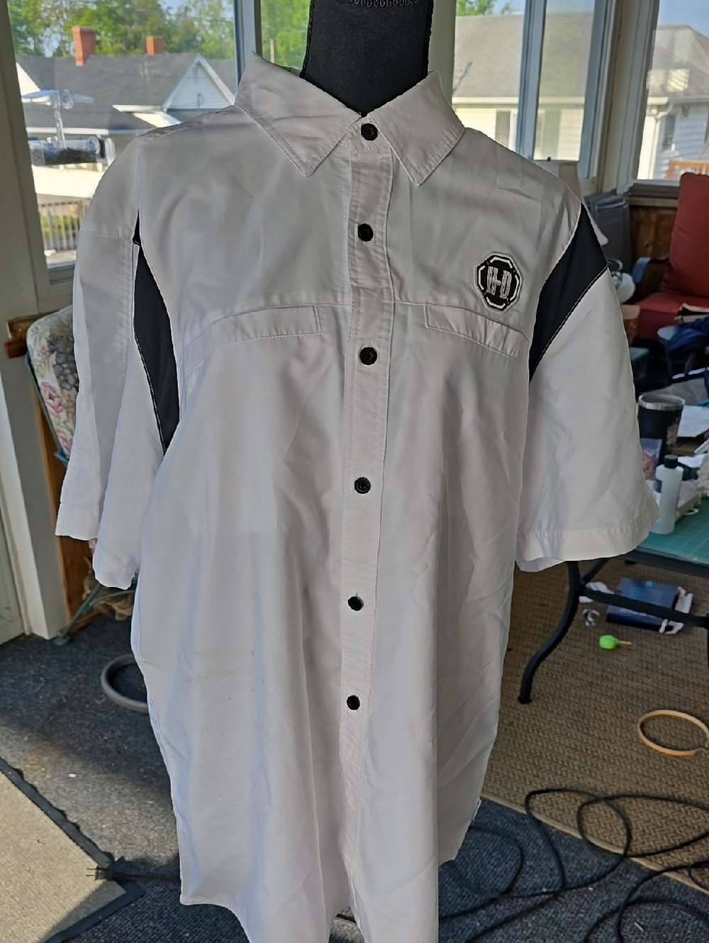 White Short-Sleeve Button-Up Shirt Harley Davidson Mens Xl .